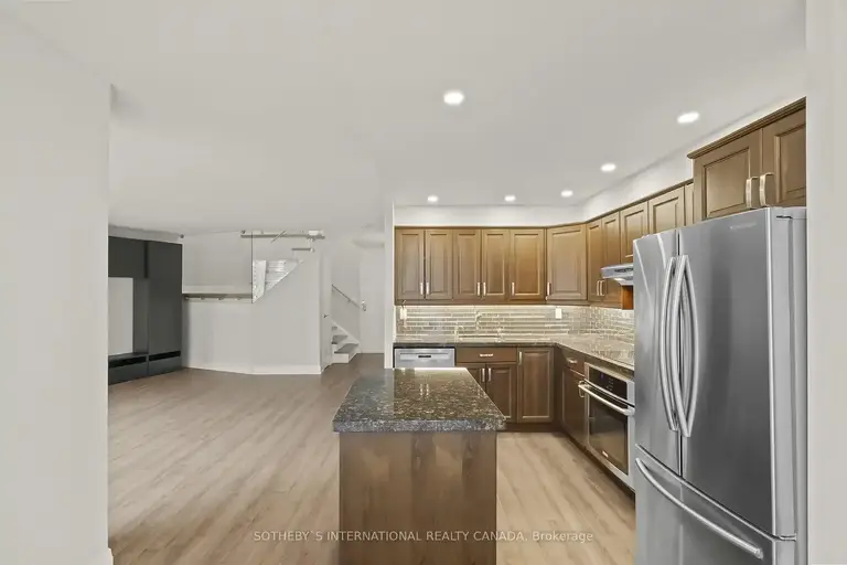 Photo of 33 Harbour Square, Suite 2208 Property Image