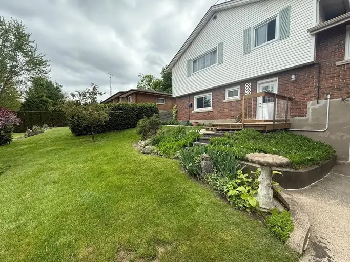 Photo of Upper- 1327 Pelham Street Property Image