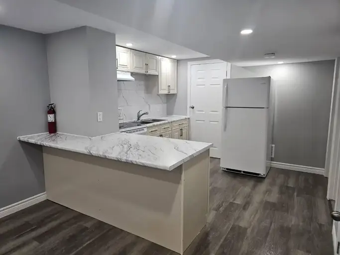 Photo of Lower- 1612 Cherryhill Road Property Image