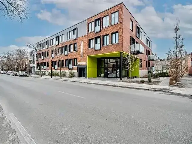 Photo of 7170 Clark - Condo Little Italy Property Image
