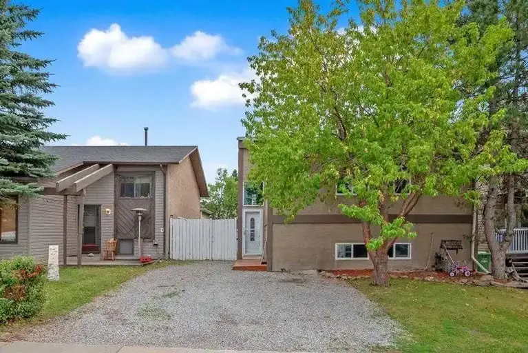 Photo of 91 EMBERDALE WAY SE AIRDRIE AB T4B 1Y7 Property Image