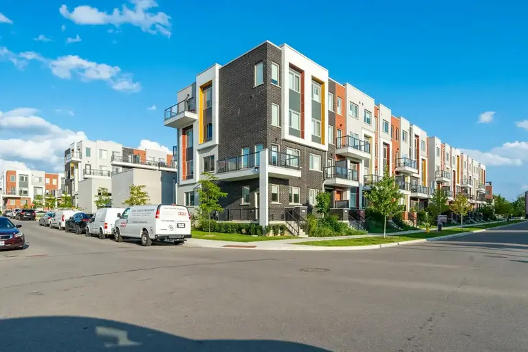 Photo of Downsview Park CityTowns #15472 Property Image