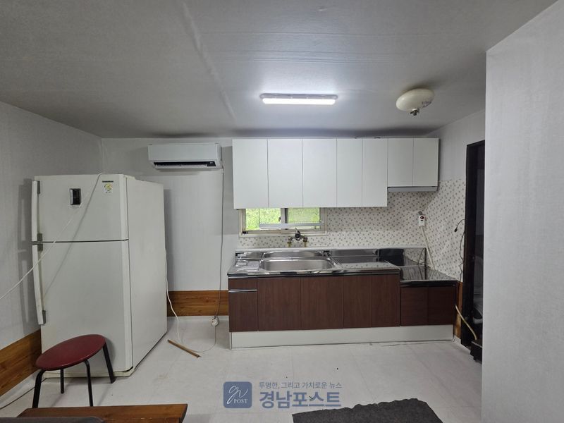 홍성군이 중증 치매 어르신 가구의 주거환경을 민·관 협력으로 개선했다. (홍성군 제공)