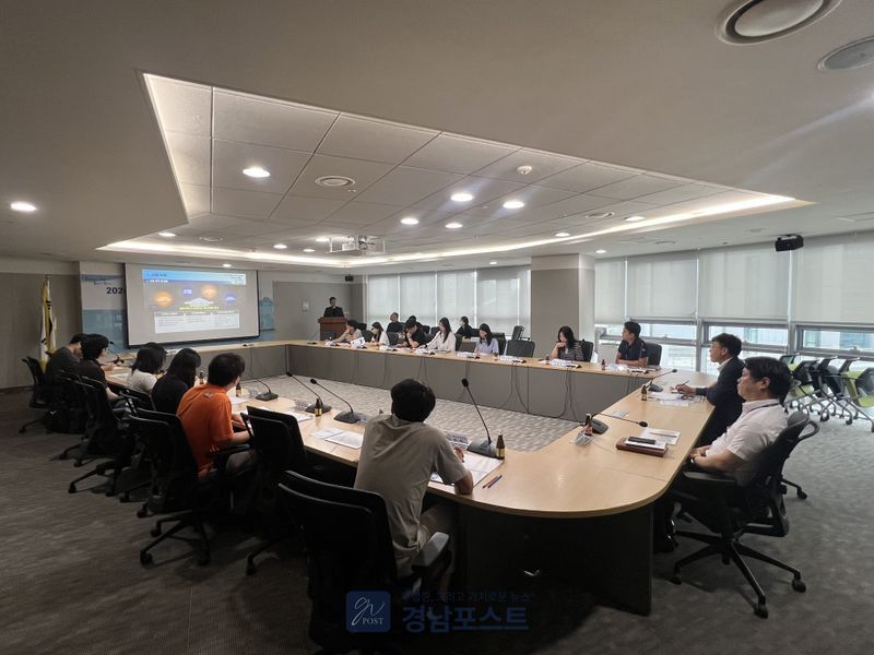 충남도가 6개 시 3만여 필지를 대상으로 행정재산 실태조사를 추진하고 있으며, 드론과 공간정보를 활용해 무단점유와 유휴재산을 발굴해 체계적으로 관리하기로 했다. (충청남도 제공)