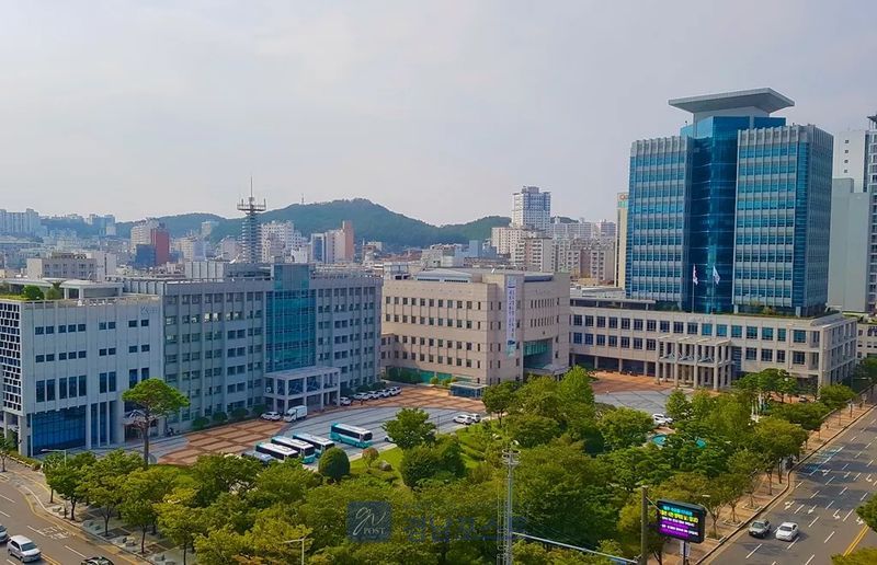 울산시가 정부 3대 메가프로젝트에 대응하기 위해 실물인공지능과 AI 데이터센터 분야에 집중하는 산업 인공지능전환 전략을 발표했다. (울산광역시청 제공)