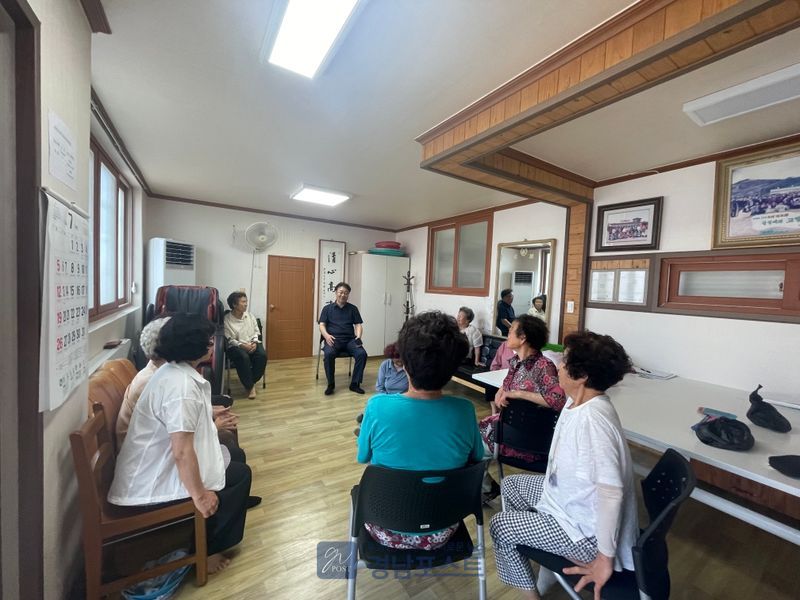 하동읍이 경로당 무더위쉼터 43개소를 점검해 폭염 대비 태세를 점검했다. (하동군 제공)