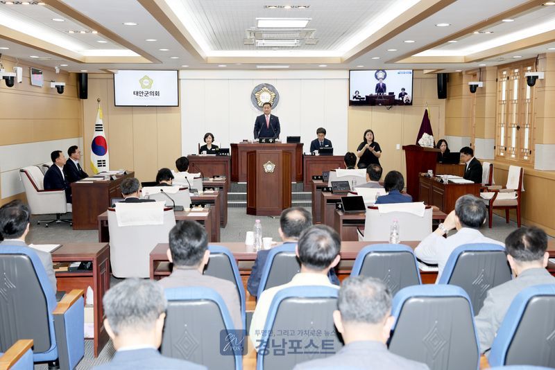 태안군의회가 해변의 사유화 방지와 진입로·주차공간 등 기반시설 확보를 집행부에 촉구했다. (태안군의회 제공)