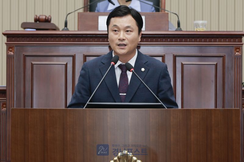 연주현 의원이 시정질문에서 GH 구리 이전의 현실적 장애 요인과 구체적 해결 방안을 구리시 집행부에 촉구했다. (구리시의회 제공)