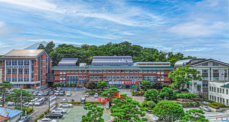 산청군청 전경