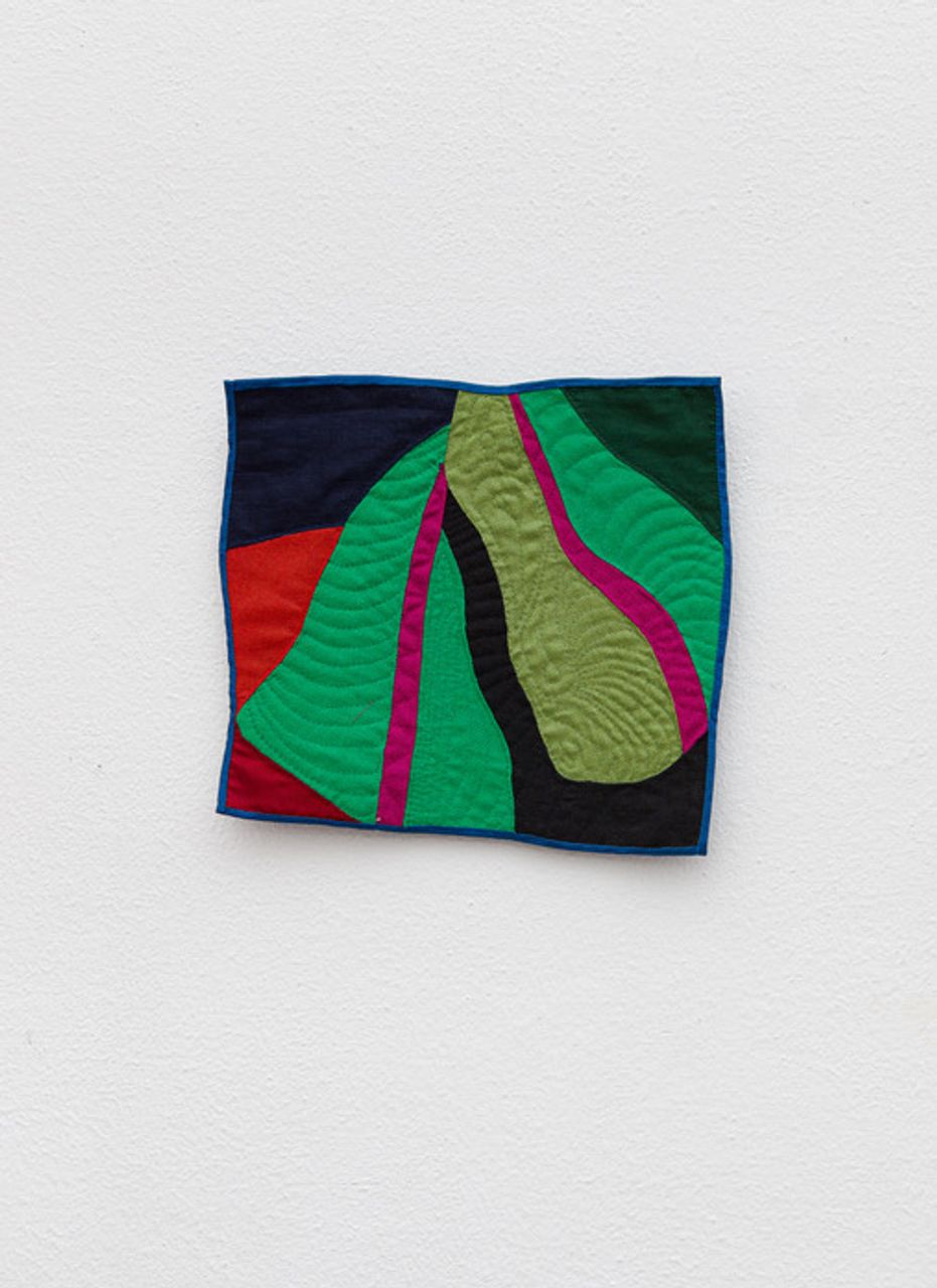 Folhas, 2023 | Quilt - tecido e manta de algodão 33 x 33 cm