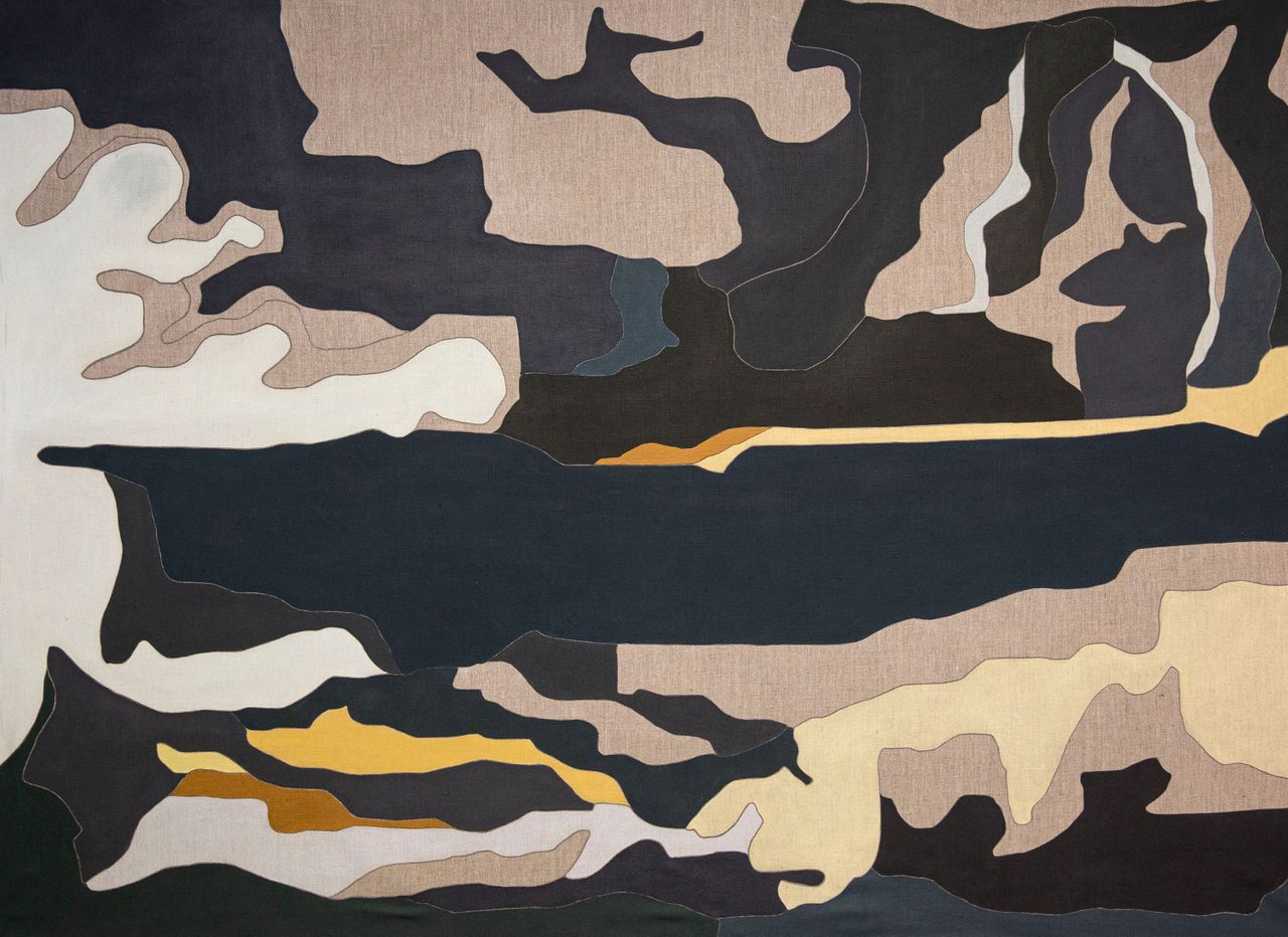 Sleepy Mountain XIV, 2019 | acrylic on linen 165.1 x 119.4 cm