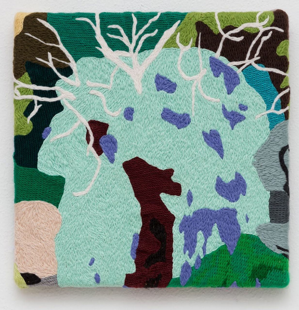 Galhos Secos, 2022 | Wool tapestry on canvas, stretched on wooden structure 41 x 41 cm