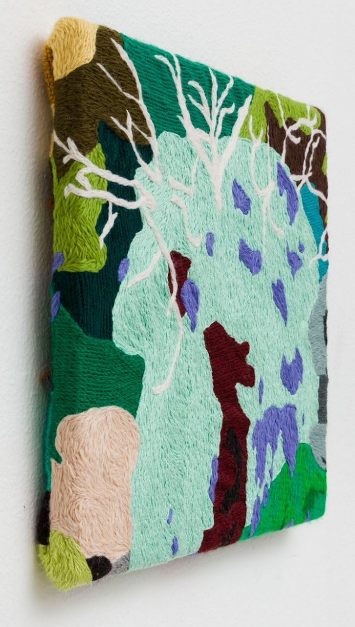 Galhos Secos, 2022 | Wool tapestry on canvas, stretched on wooden structure 41 x 41 cm