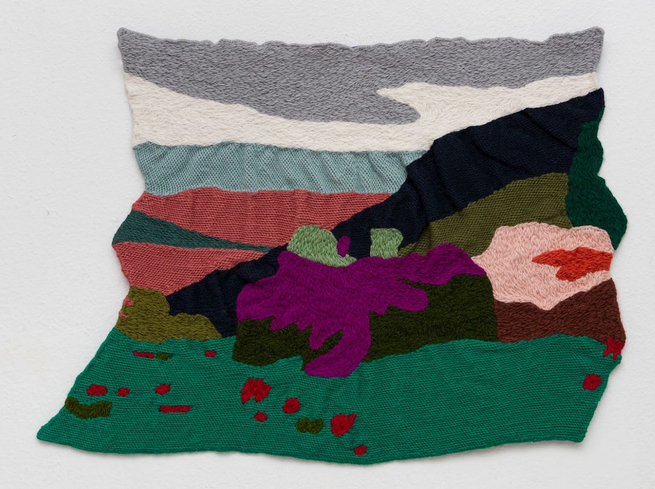 Primavera, 2022 | Lã sobre talagarça 64 x 45.5 cm