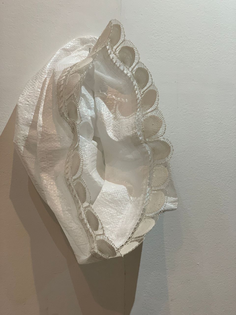 Corollas (I-V), 2019 | Plastic burlap and ñanduti lace null x null cm