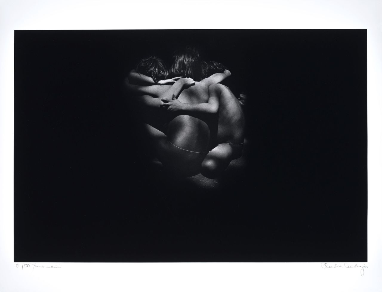 Yanomami from the series "A casa", 1974-1976 | B&W photography 48.8 x 37.4 cm