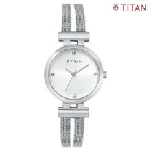 Titan 9942Sm01 Silver Dial Analog Watch For Women