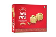 Haldiram&#39;s Soan Papdi with Almonds &amp; Pistachios 500g