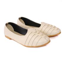 Cream Textured Closed Shoes For Women