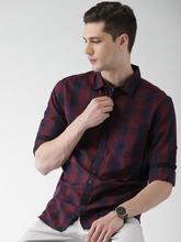 Men Navy & Red Slim Fit Checked Casual Shirt