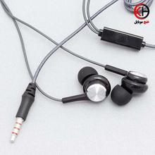 Akekio AE07 earphone For IOS & Android With Extra Bass