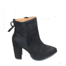 Pointed Toe Boot For Women