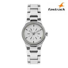 6114SM01 Analog Silver Dial Watch For Women