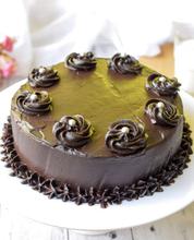 Eggless Chocolate Cake