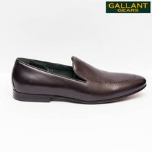 Kapadaa: Gallant Gears Green Slip on Formal Leather Shoes For Men – (139-24)