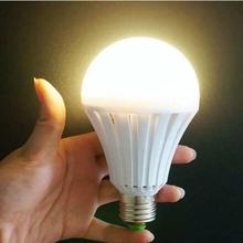 White 7W LED Rechargeable Magic Bulb