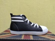 Black and white Sporty Fashionable Ankle Length Sneakers