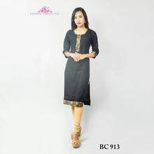 Bisesh Creation Black Slub Rayon Lace Bordered Kurti with Cotton Leggings Set for Women BC913