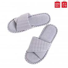 MINISO Men’S Checks Slippers(Grey 43-44)