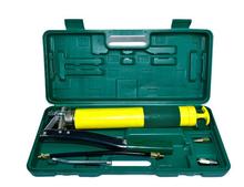 Berrylion 600cc Industrial Grade Grease Gun 110601400