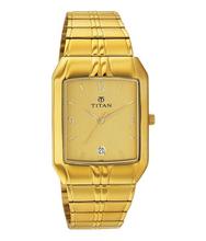 Titan Analog Champagne Dial Men's Watch 9264YM02