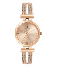 Titan Purple - Glam Gold Analog Pearl dial Women's Watch - 9942WM01