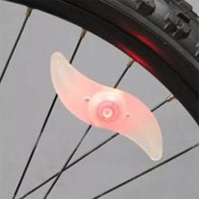 New Bicycle Light with Battery 2017 Bike Accessories Bike Spoke Wheel Light Safe Bicycle lamp