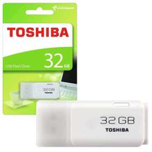 32 GB Toshiba USB 3.0 Pendrive