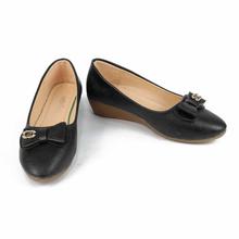 Black Bow Designed Closed Flat Shoes For Women