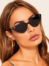 Metal Detail Cat Eye Sunglasses