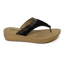aeroblu Black Glittery V-Strap Sandals For Women - LA03