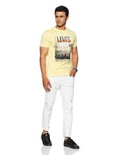 Levi’s Yellow Printed Regular Fit Round Neck T-shirt