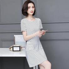 New dress _2019 round neck short-sleeved striped dress