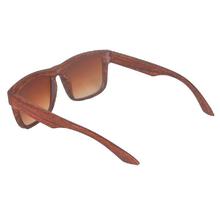 Polished Brown Wodden Frame Classic Sunglass With Free Case