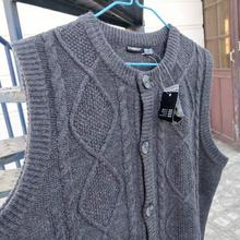 Men's knitted vest V-neck  waistcoat slim-fit woolen vest
