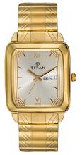 Titan Karishma Analog Gold Dial Men's Watch 1581YM05