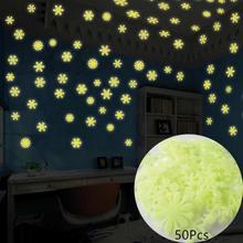 50Pcs Luminous Snowflake Glow In The Dark Light  Wall Stickers