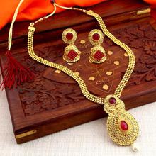 Sukkhi Graceful Gold Plated Traditional Necklace Set For