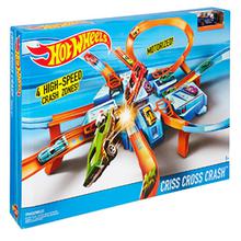 Hot Wheels 4 High-Speed Crash Zones Motorized CRISS CROSS CRASH Race Track For Kids - DTN42