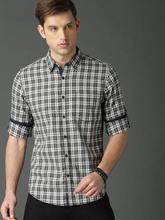 Men White & Black Regular Fit Checked Casual Shirt